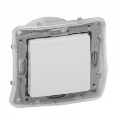 Ключ единичен СХ.1 10A IP44 бял 764513 NILOE LEGRAND